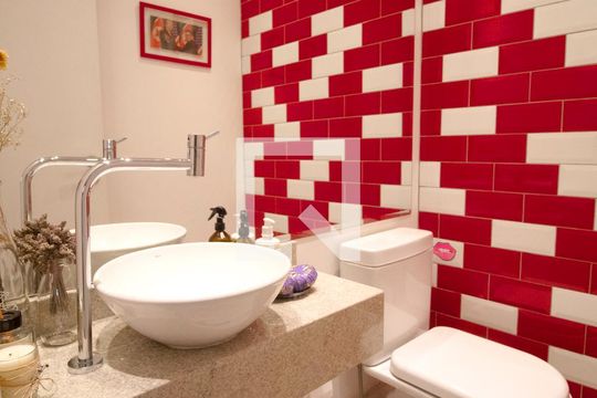 Apartamento à venda, com 89 m², 2 quartos e 2 vagas — Lavabo
