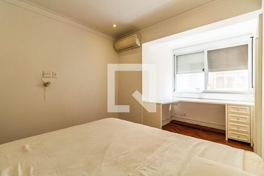 Apartamento à venda, com 133 m², 2 quartos e 1 vaga — Suíte 1