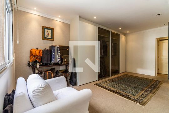Apartamento à venda, com 133 m², 2 quartos e 1 vaga — Suíte 2