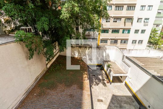 Apartamento à venda, com 133 m², 2 quartos e 1 vaga — Vista