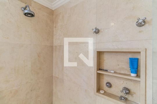 Apartamento à venda, com 133 m², 2 quartos e 1 vaga — Banheiro 1 da Suíte 2