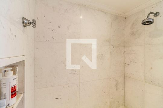 Apartamento à venda, com 133 m², 2 quartos e 1 vaga — Banheiro 2 da Suíte 2