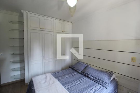 Apartamento à venda, com 196 m², 4 quartos e 3 vagas — Quarto 2 - Suíte