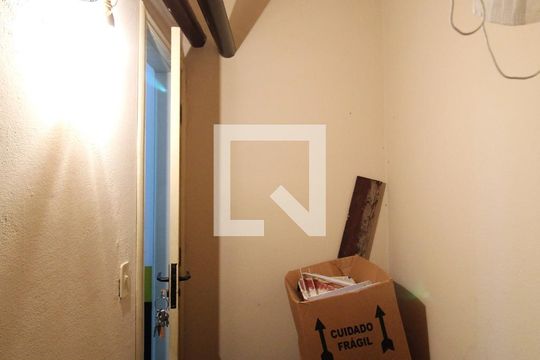 Apartamento à venda, com 196 m², 4 quartos e 3 vagas — Depósito