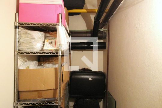 Apartamento à venda, com 196 m², 4 quartos e 3 vagas — Depósito