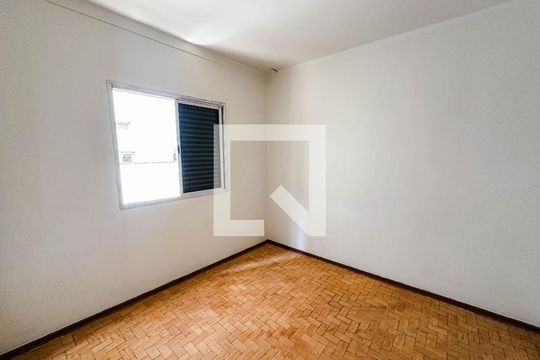 Casa na Pompeia com 4 quartos e closet. Compra ideal. — quarto 3