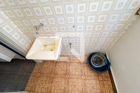 Casa na Pompeia com 4 quartos e closet. Compra ideal. — Área de Serviço
