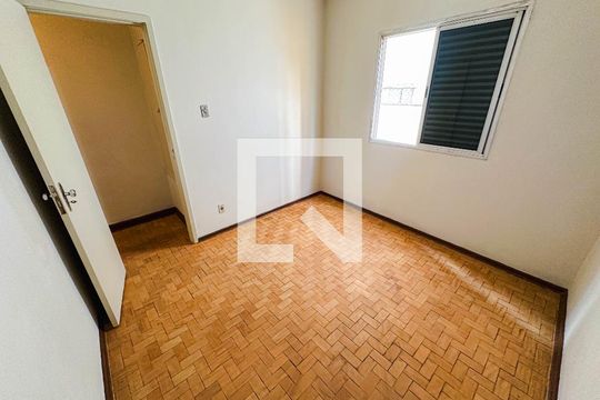 Casa na Pompeia com 4 quartos e closet. Compra ideal. — quarto 3
