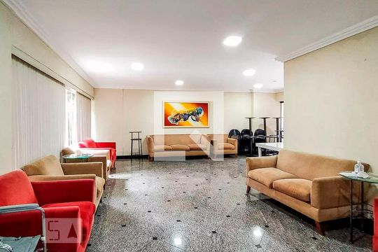 Apartamento mobiliado com 3 quartos, 1 suíte e varanda. Ideal para comprar e aceitar pets. — Área Comum - Salão de Festas
