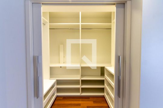 Apartamento à venda, com 175 m², 3 quartos e 3 vagas — Quarto 1 - Suíte