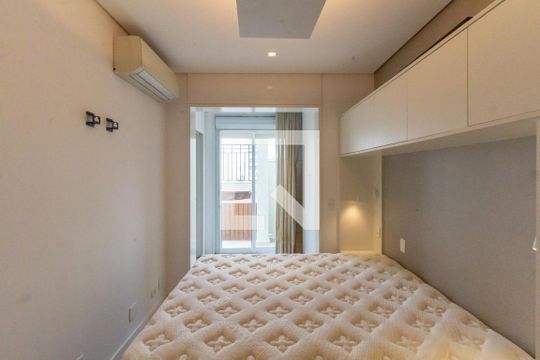 Apartamento à venda, com 175 m², 3 quartos e 3 vagas — Quarto 2 - Suíte