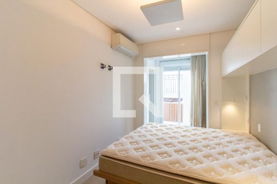 Apartamento à venda, com 175 m², 3 quartos e 3 vagas — Quarto 2 - Suíte