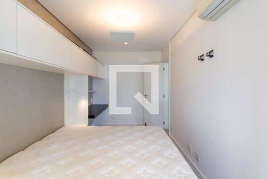 Apartamento à venda, com 175 m², 3 quartos e 3 vagas — Quarto 2 - Suíte