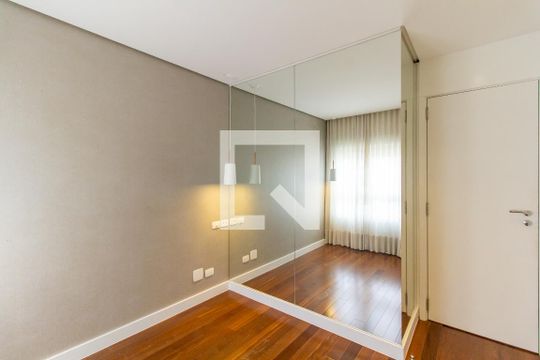 Apartamento à venda, com 175 m², 3 quartos e 3 vagas — Quarto 1 - Suíte