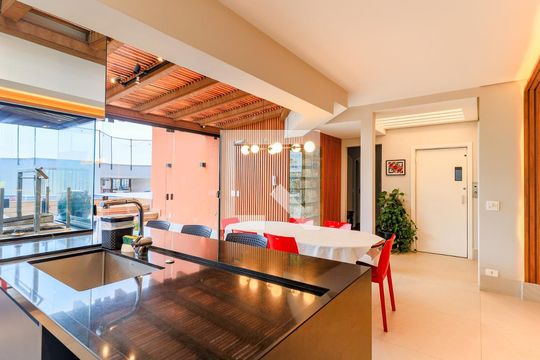 Comprar apartamento mobiliado em Campo Belo: 5 quartos, 4 suítes, varanda e closet. — Espaço Gourmet