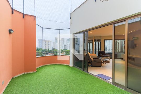 Comprar apartamento mobiliado em Campo Belo: 5 quartos, 4 suítes, varanda e closet. — Terraço
