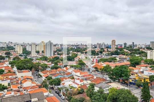 Comprar apartamento mobiliado em Campo Belo: 5 quartos, 4 suítes, varanda e closet. — Vista da Suíte 1