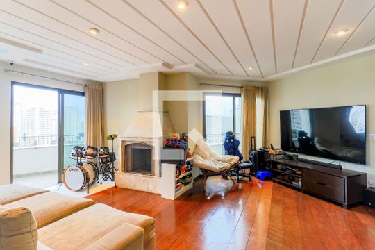 Comprar apartamento mobiliado em Campo Belo: 5 quartos, 4 suítes, varanda e closet. — Sala
