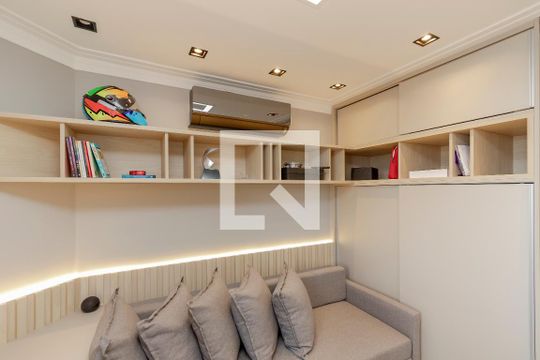 Apartamento à venda em Campo Belo: 3 quartos, varanda, closet, academia e pets permitidos. — Quarto