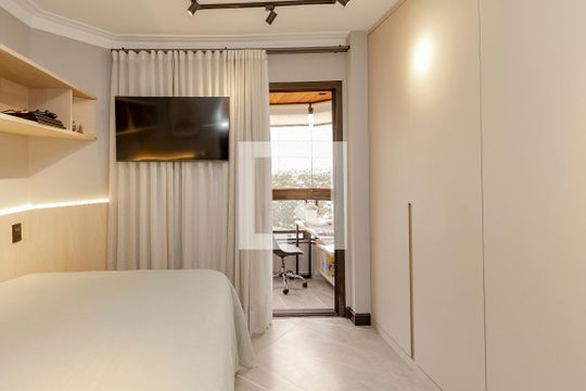 Apartamento à venda em Campo Belo: 3 quartos, varanda, closet, academia e pets permitidos. — Suíte 1