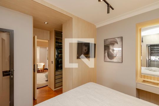 Apartamento à venda em Campo Belo: 3 quartos, varanda, closet, academia e pets permitidos. — Suíte 2