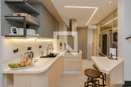Apartamento à venda em Campo Belo: 3 quartos, varanda, closet, academia e pets permitidos. — Cozinha