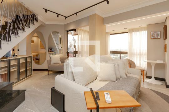 Apartamento à venda em Campo Belo: 3 quartos, varanda, closet, academia e pets permitidos. — Sala