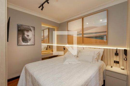 Apartamento à venda em Campo Belo: 3 quartos, varanda, closet, academia e pets permitidos. — Suíte 2
