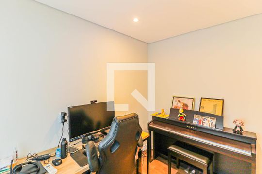 Apartamento mobiliado na Chácara Santo Antônio, 3 quartos, 2 suítes, piscina no condomínio. Ideal para comprar. — Quarto
