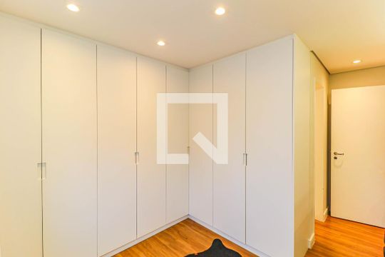 Apartamento mobiliado na Chácara Santo Antônio, 3 quartos, 2 suítes, piscina no condomínio. Ideal para comprar. — Suíte 2