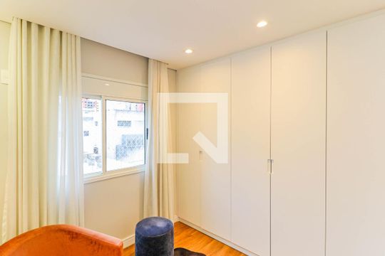 Apartamento mobiliado na Chácara Santo Antônio, 3 quartos, 2 suítes, piscina no condomínio. Ideal para comprar. — Suíte 2