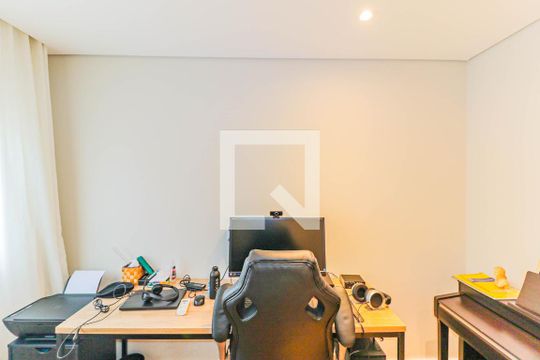 Apartamento mobiliado na Chácara Santo Antônio, 3 quartos, 2 suítes, piscina no condomínio. Ideal para comprar. — Quarto