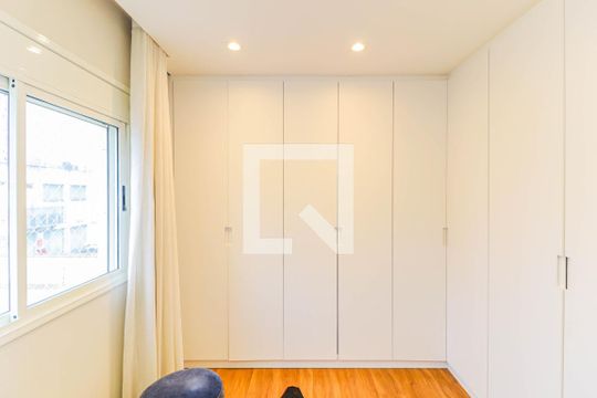 Apartamento mobiliado na Chácara Santo Antônio, 3 quartos, 2 suítes, piscina no condomínio. Ideal para comprar. — Suíte 2