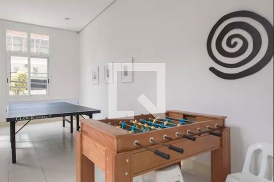 Apartamento mobiliado na Chácara Santo Antônio, 3 quartos, 2 suítes, piscina no condomínio. Ideal para comprar. — Área comum - Salão de Jogos