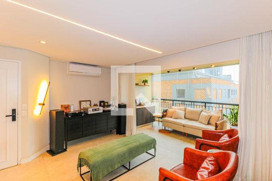 Apartamento mobiliado na Chácara Santo Antônio, 3 quartos, 2 suítes, piscina no condomínio. Ideal para comprar. — foto 1