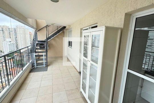 Apartamento mobiliado para compra com 4 quartos, 2 suítes, quintal, varanda, churrasqueira e piscina. — foto 28