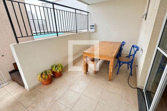 Apartamento mobiliado para compra com 4 quartos, 2 suítes, quintal, varanda, churrasqueira e piscina. — foto 24