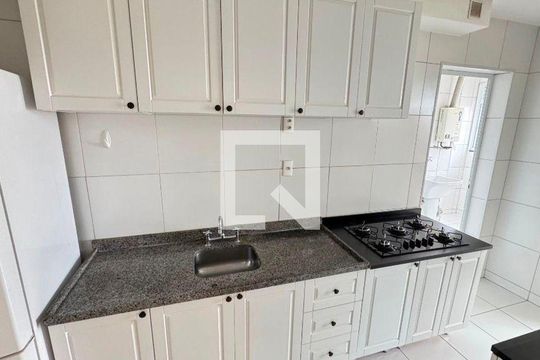 Apartamento mobiliado para compra com 4 quartos, 2 suítes, quintal, varanda, churrasqueira e piscina. — foto 23