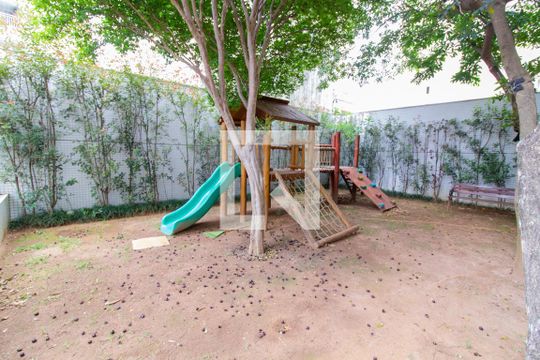 Venda de apartamento mobiliado na Pompeia com 3 suítes e varanda. — Área comum