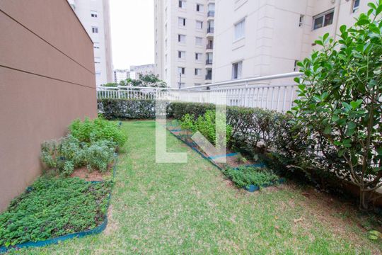 Venda de apartamento mobiliado na Pompeia com 3 suítes e varanda. — Área comum