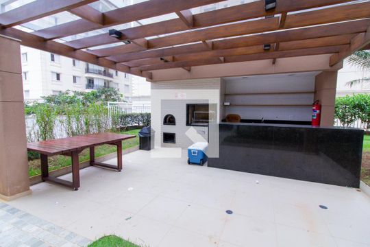 Venda de apartamento mobiliado na Pompeia com 3 suítes e varanda. — Área comum