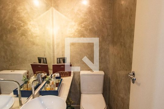 Venda de apartamento mobiliado com 2 quartos e piscina no condomínio. — Lavabo
