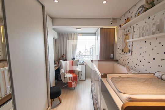 Venda de apartamento mobiliado com 2 quartos e piscina no condomínio. — Suíte 2