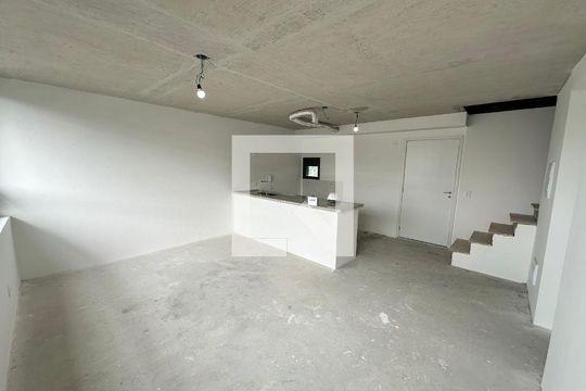 Venda de apartamento com varanda gourmet, piscina no condomínio, 3 quartos, 1 suíte. — Sala