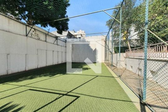 Comprar apartamento mobiliado com 2 quartos, varanda e closet. Churrasqueira, piscina e academia no condomínio. — foto 24