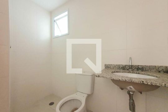 Comprar apartamento mobiliado com 2 quartos, varanda e closet. Churrasqueira, piscina e academia no condomínio. — foto 13