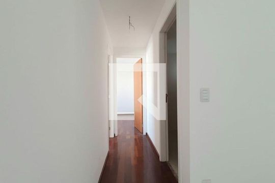 Comprar apartamento mobiliado com 2 quartos, varanda e closet. Churrasqueira, piscina e academia no condomínio. — foto 15