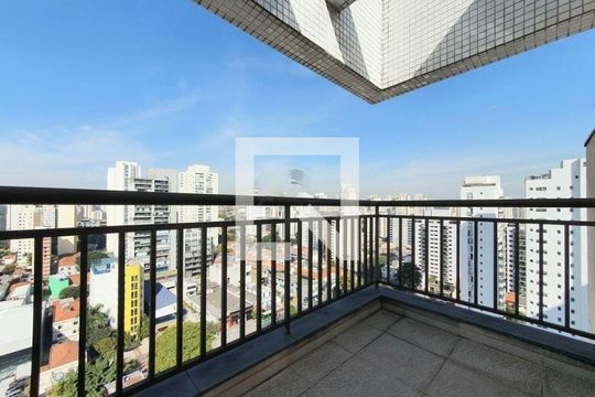 Comprar apartamento mobiliado com 2 quartos, varanda e closet. Churrasqueira, piscina e academia no condomínio. — foto 19