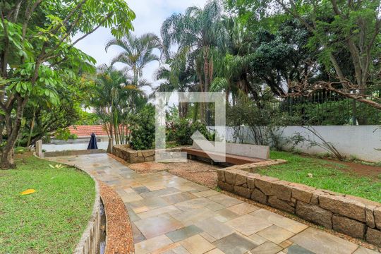 Apartamento mobiliado no Brooklin com 4 suítes e varanda, ideal para comprar. — Área Comum