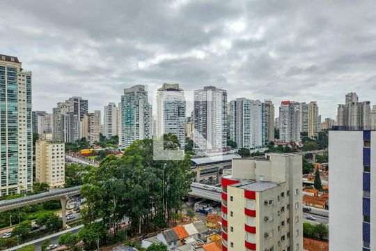 Apartamento mobiliado no Brooklin com 4 suítes e varanda, ideal para comprar. — Vista